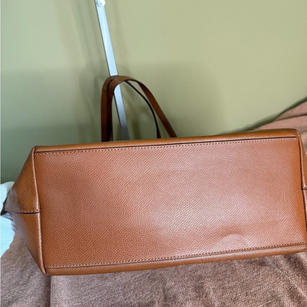 Coach City Zip Tote in light saddle brown leather. - Picture 11 of 16